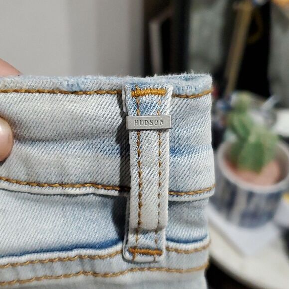 Hudson Stella Mid Rise Crop Straight Jeans in Light Wash Size 29 - Picture 12 of 15